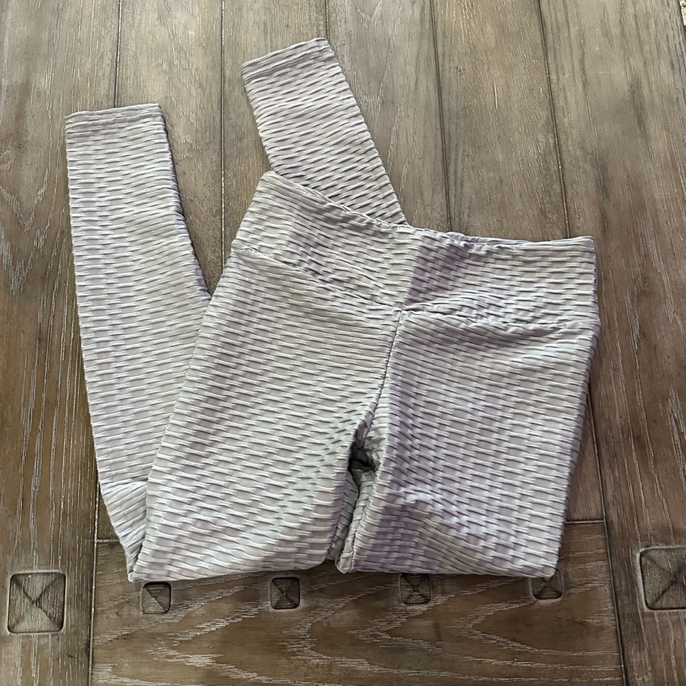 Energy Fit Wear Leggings - Picture 4 of 7